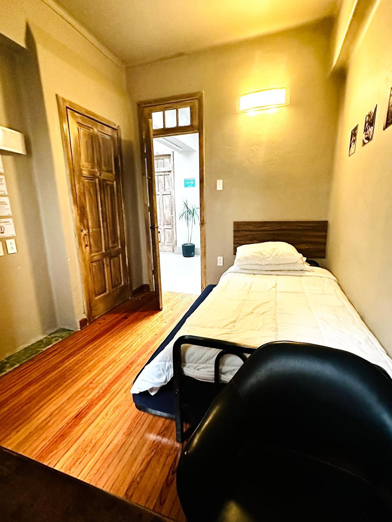 Frontera 49 Roma Norte Hostal Meksika Dış mekan fotoğraf